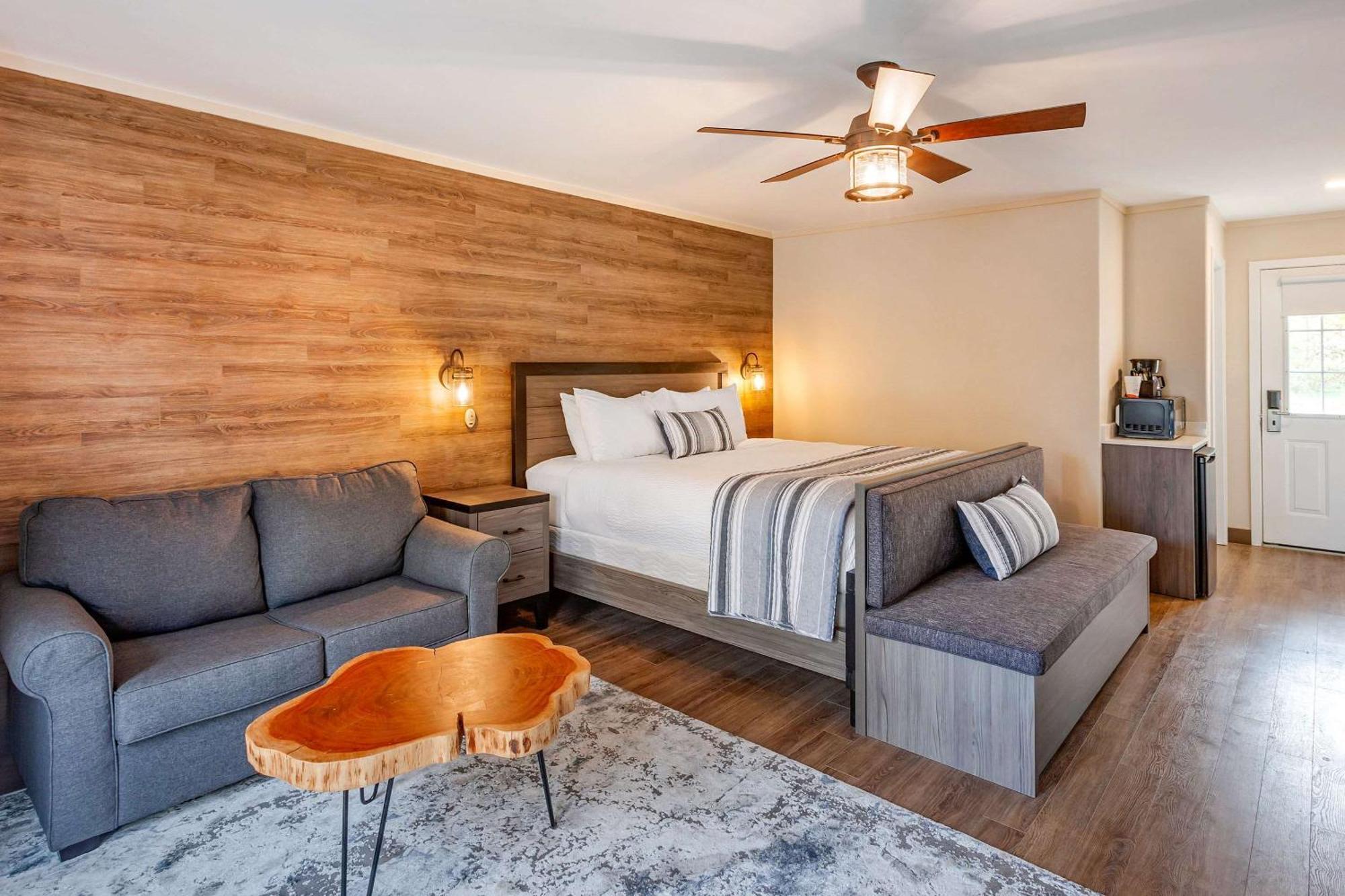 Bayview Wildwood Resort, Ascend Hotel Collection Severn Ngoại thất bức ảnh